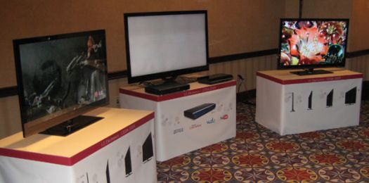 LG 55LHX and LH85 LCD HDTVs Go Wireless with HD