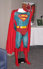 ScreenUsed Displays Unique Screen Memorabilia at HE 2006, and It’s for Sale!