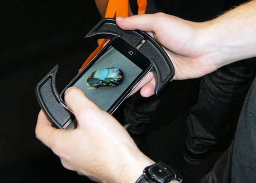 Helix_gaming_grip_in_action.jpg
