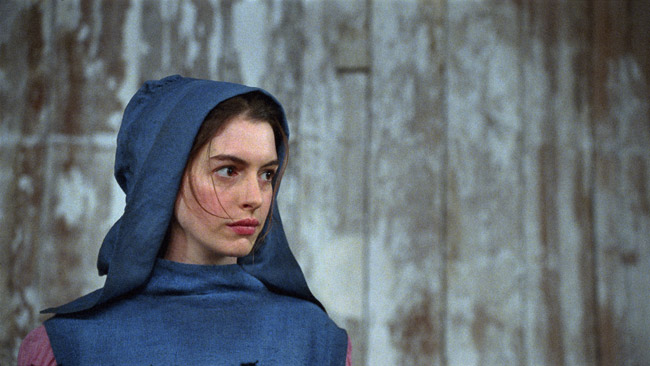 LesMis-Hathaway.jpg