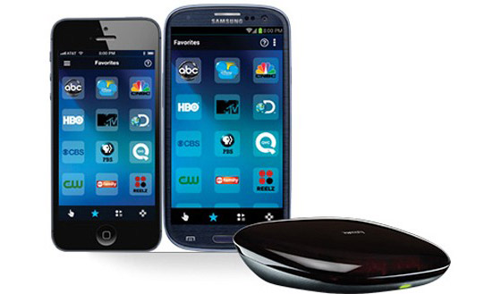 Logitech-UltimateHub-phones.jpg