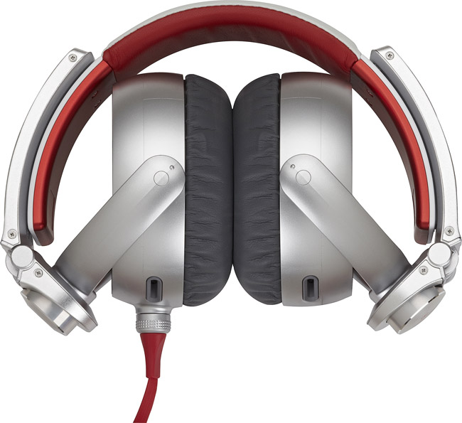 Sony-XHeadphones-fold.jpg