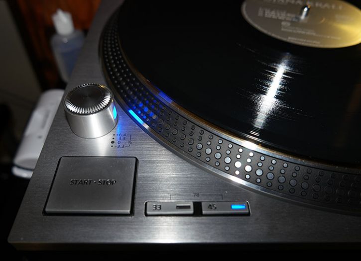 SAM_4973-technics-tt-left_1.jpg