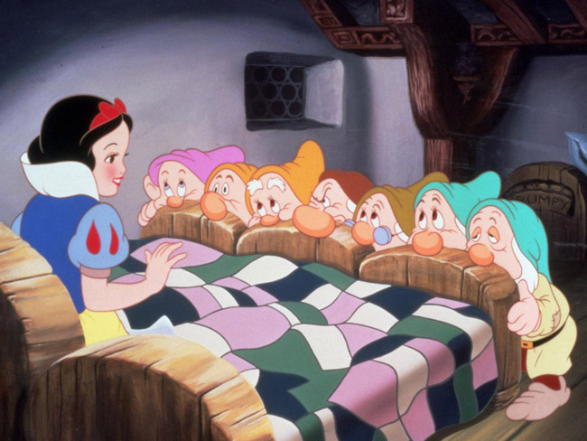SnowWhite-still.jpg