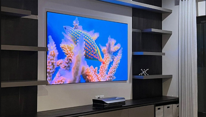 awol-vision-ltv-2500-lifestyle-900px.jpg